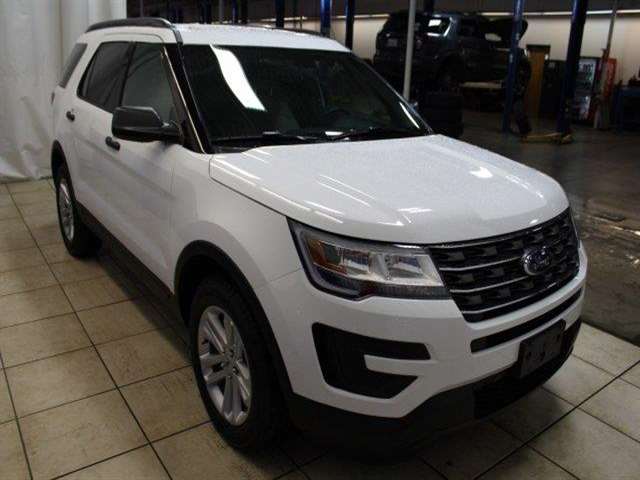 2017 Ford Explorer 4dr SUV